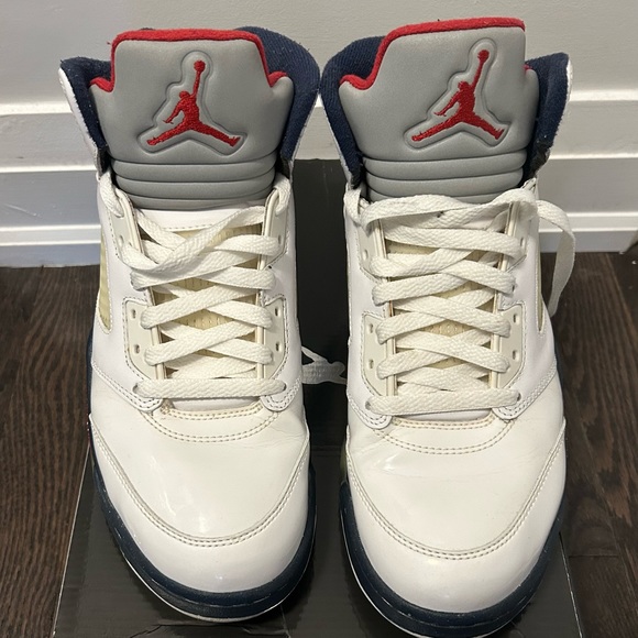 Air Jordan 5 - Picture 2 of 4